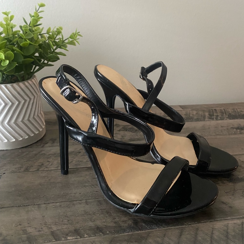 Black patent heels sandals size 7.5 only worn once